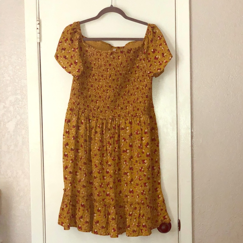 Off the shoulder dress!!! So cute!!!